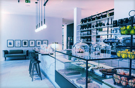 Cafe at the Pillows Grand Boutique Hotel Reylof Cafe