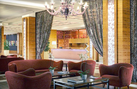 UNA HOTELS Expo Fiera Milano lobby