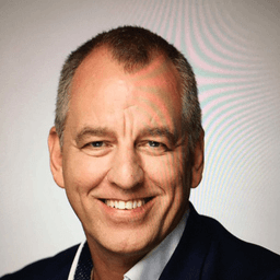 Alexander-von-Schmiedeberg Headshot