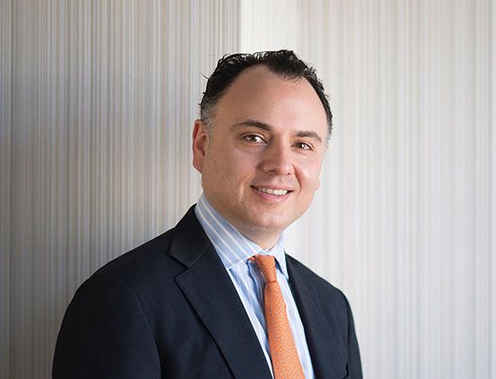 Dr. Ali Narvani Headshot